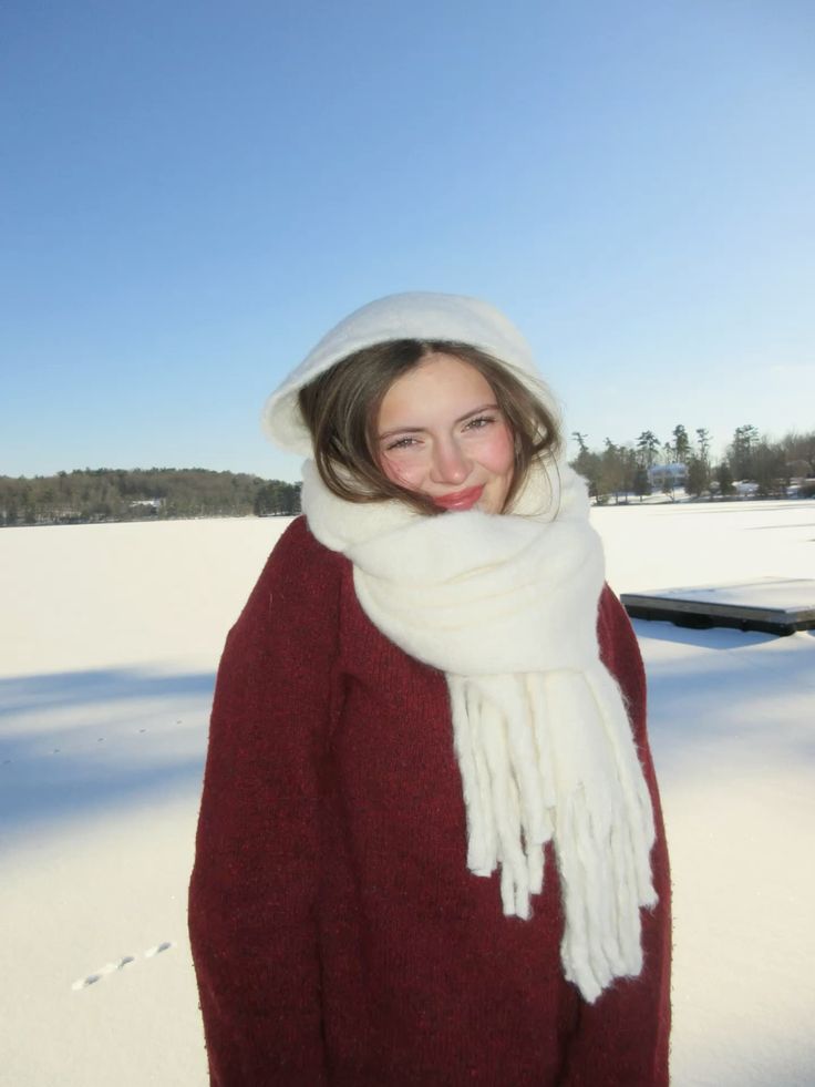 Yumuşakcık Krem Püsküllü Atkı